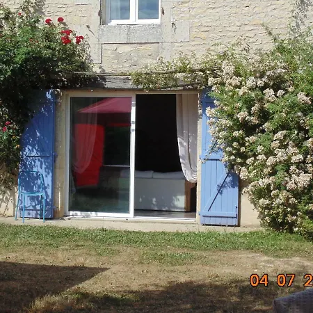 Le Clos Constance 3* Charrais